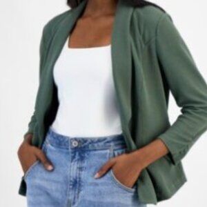 *** NEW *** 3/4 Sleeve Knit Blazer - Size Small